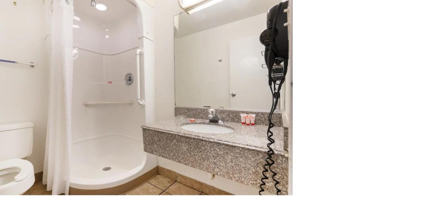 טולסה Southern Comfort Hotel מראה חיצוני תמונה
